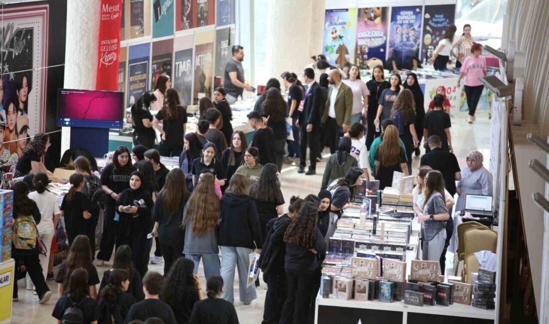 Antalya’da bu yıl ikincisi düzenlenen Karavan, Karavan Ekipmanları, Kamp, Doğa,