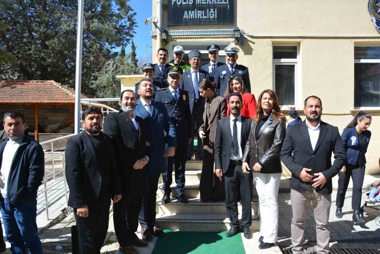 -Korkuteli’de Polis Haftası kutlandı