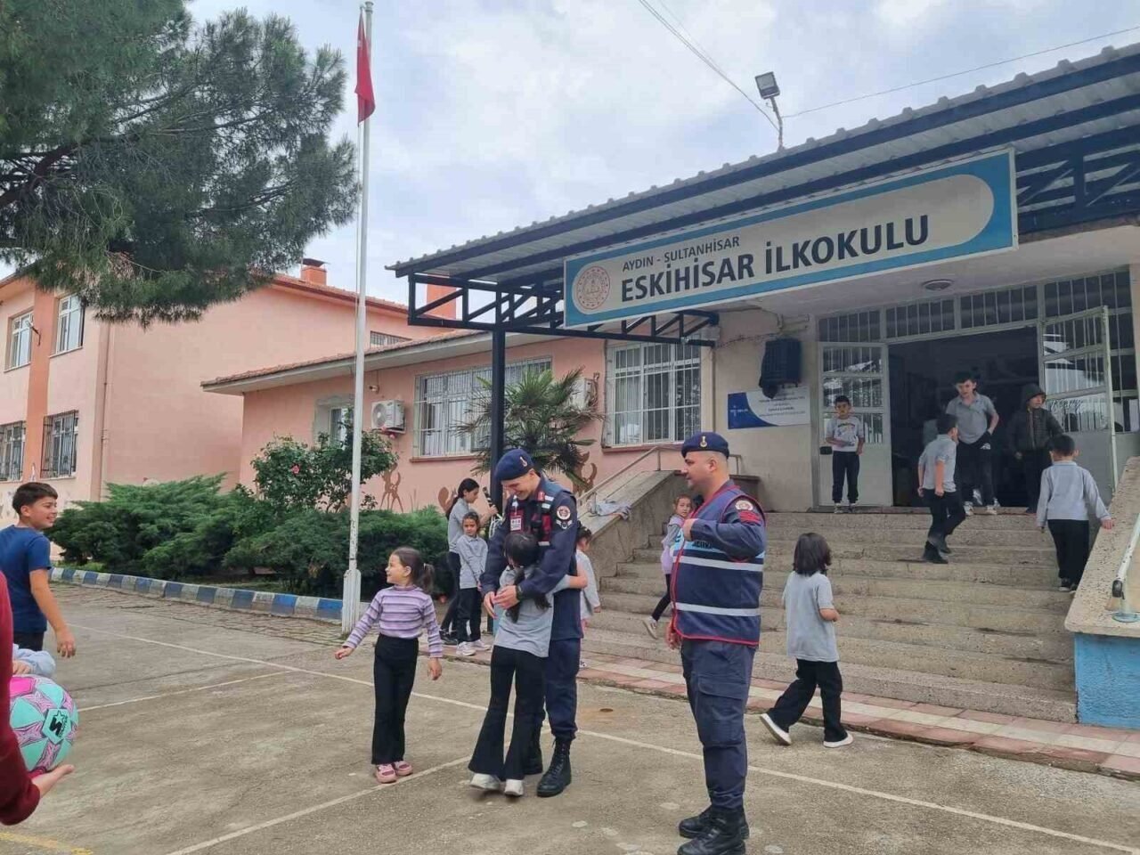 Sultanhisar’da okul servisleri denetendi