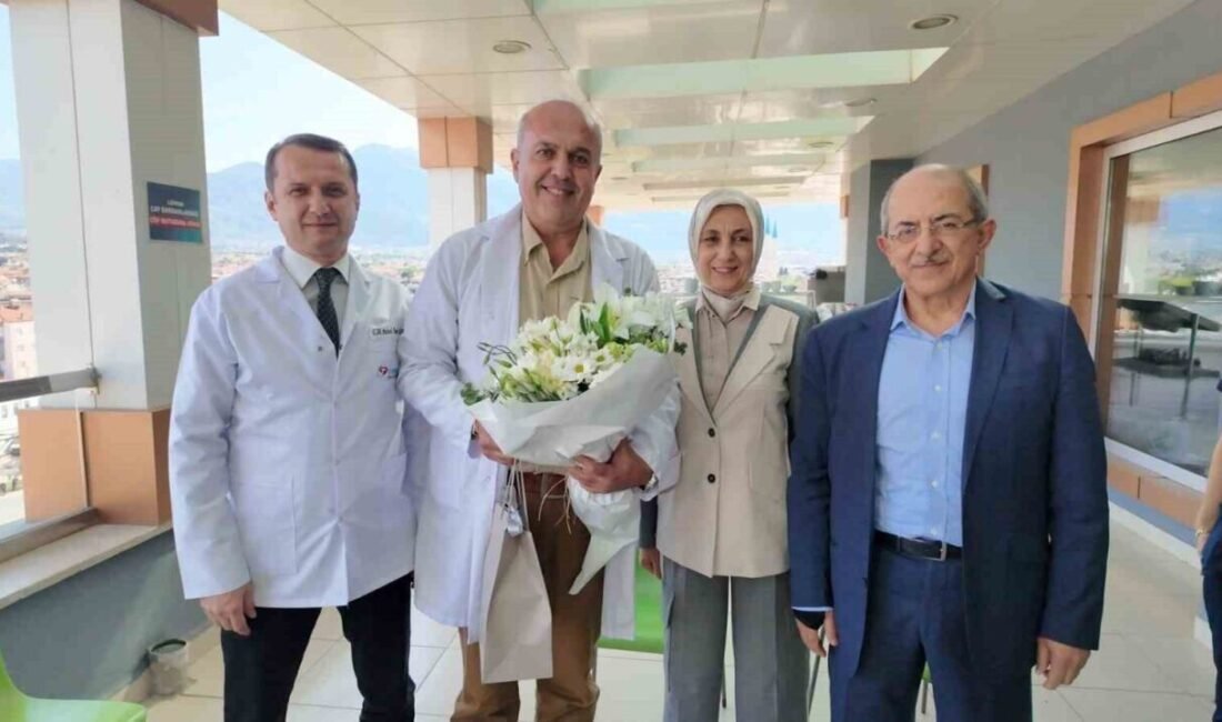 Denizli’de öncü sağlık kuruluşlarından olan Özel Denizli Tekden Hastanesi’nde Başhekimlik