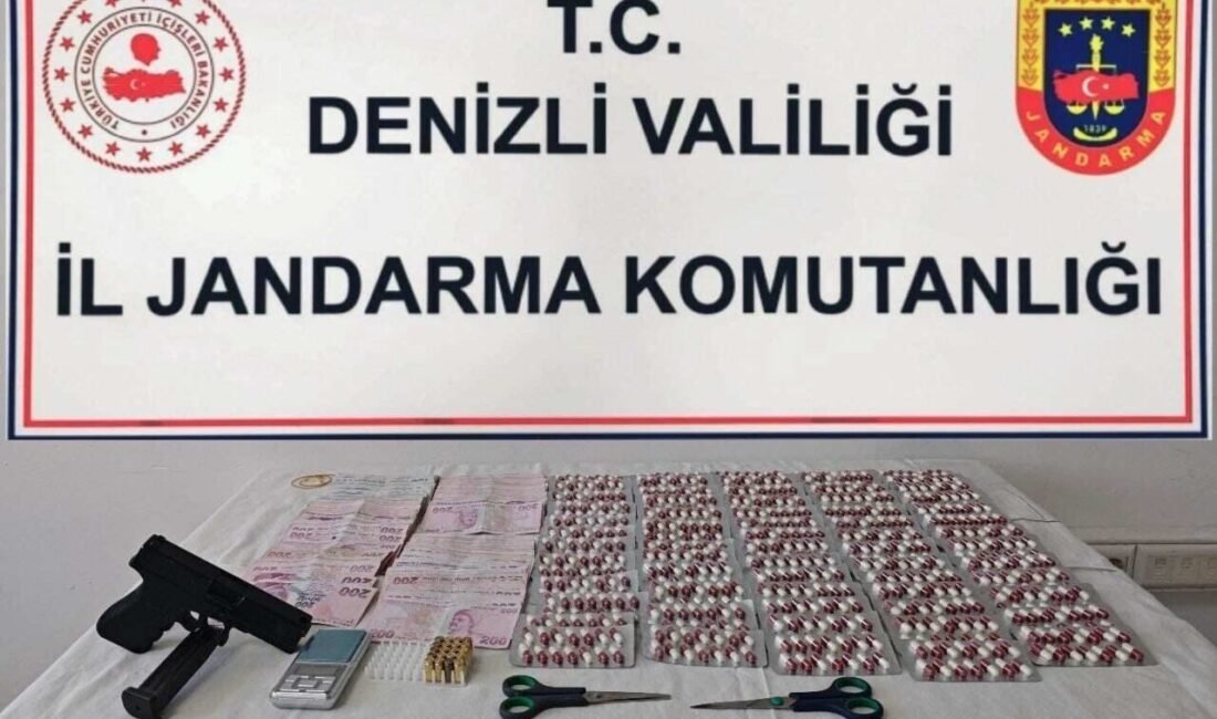 Denizli’de 3 zehir tacirine yönelik düzenlenen operasyon kapsamında bin 246