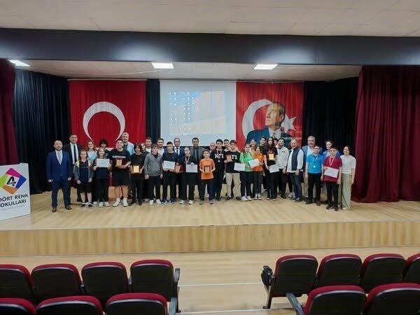 Nazilli İlçe Milli Eğitim Müdürlüğü tarafından düzenlenen Matematik Olimpiyatları’nda başarı