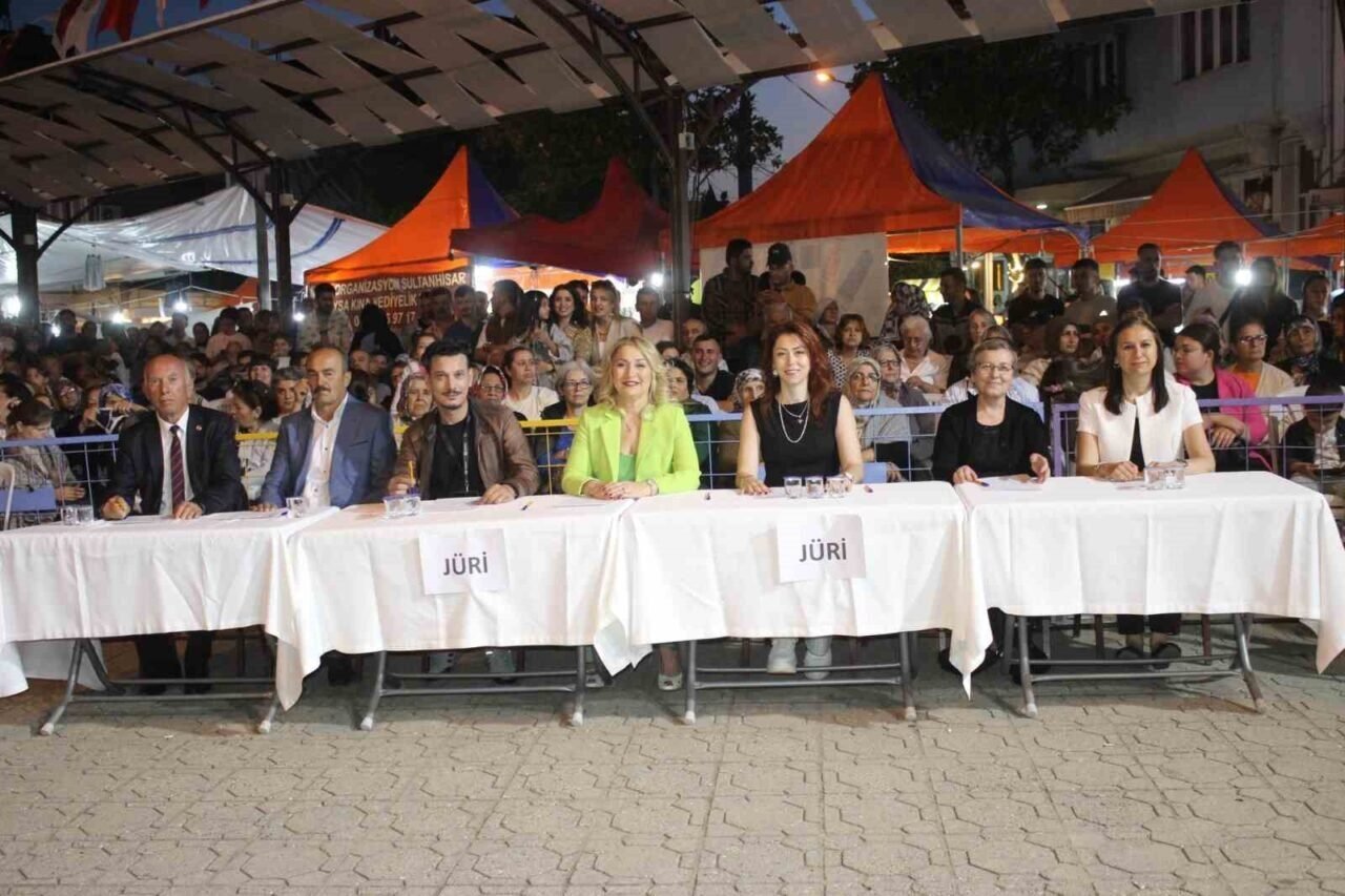 Sultanhisar’da ‘Çilek Güzeli’ belli oldu
