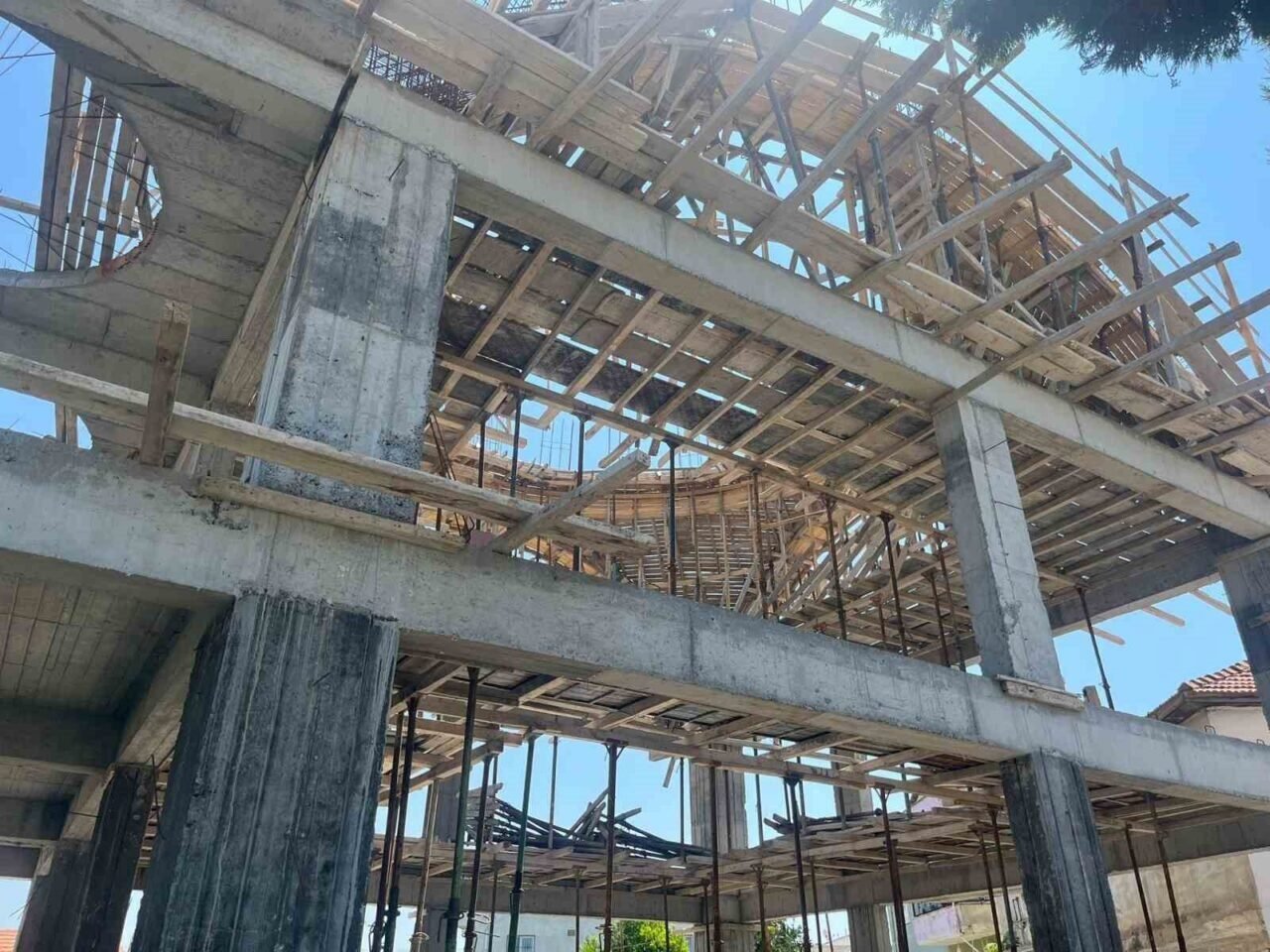 Acarlar Pazaryeri Camii destek bekliyor