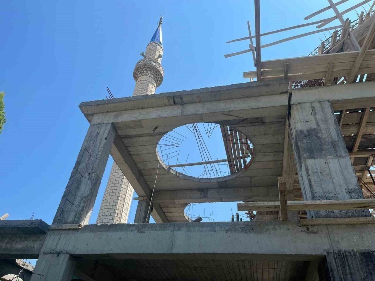 Acarlar Pazaryeri Camii destek bekliyor