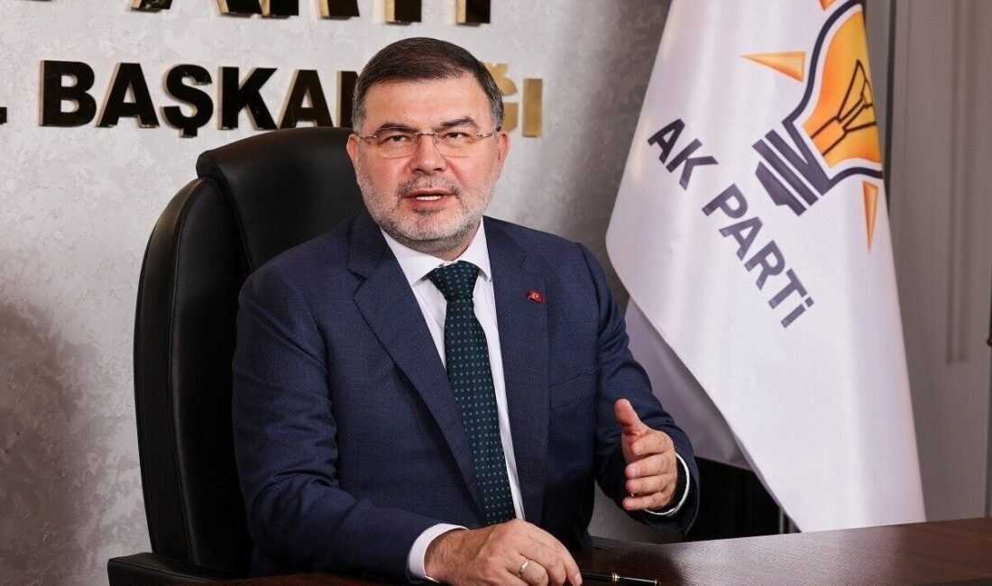 AK Parti İzmir İl Başkanı Bilal Saygılı, kent gündemini değerlendirerek,