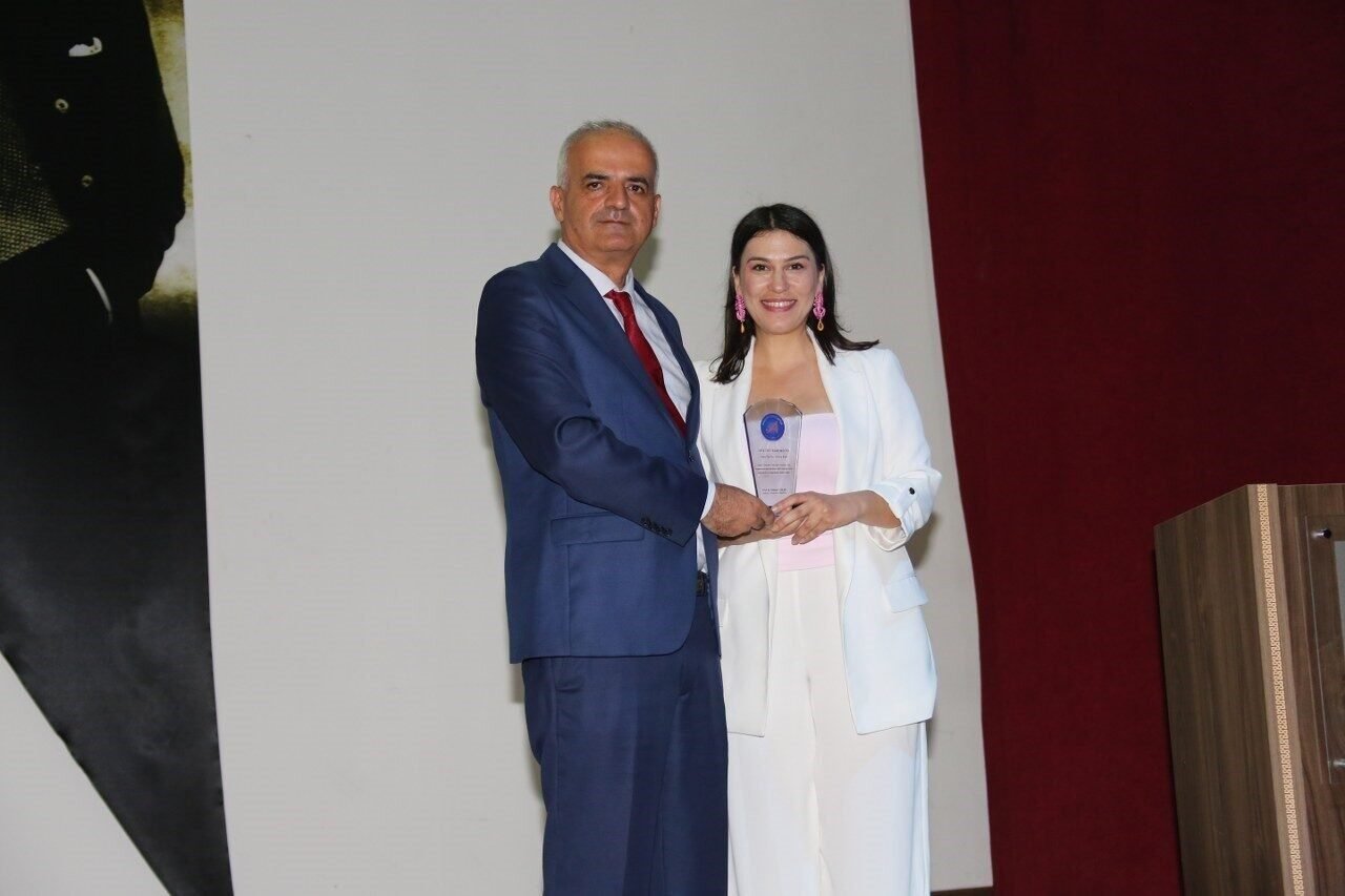 Akdeniz Çocuk Üniversitesi’nde mezuniyet coşkusu