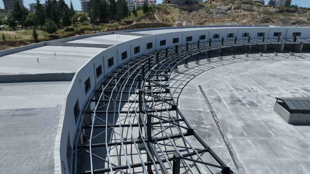 Alanya Toptancı Hali’nde sona yaklaşıldı