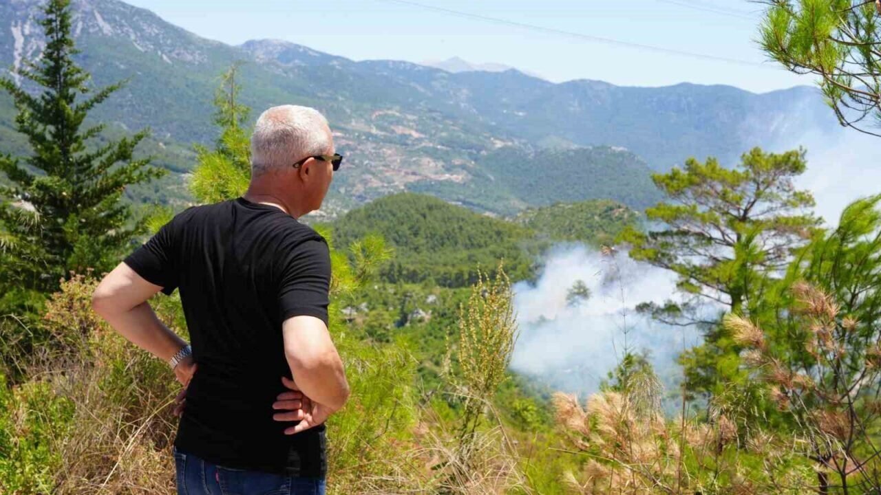 Alanya’da çıkan orman yangını kısmen kontrol altına alındı