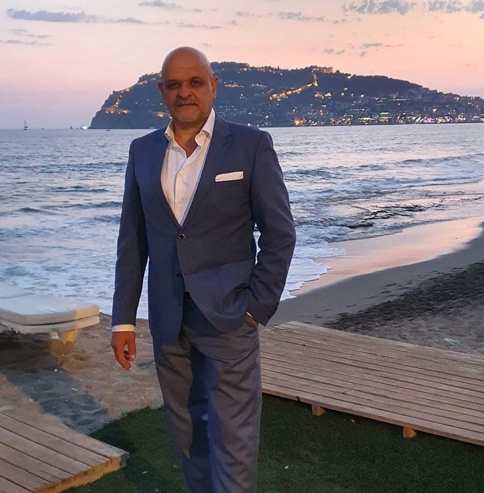 Alanya’da uçuruma yuvarlanan araç sürücüsü hayatını kaybetti Alanya’da uçuruma yuvarlanan araç sürücüsü hayatını kaybetti