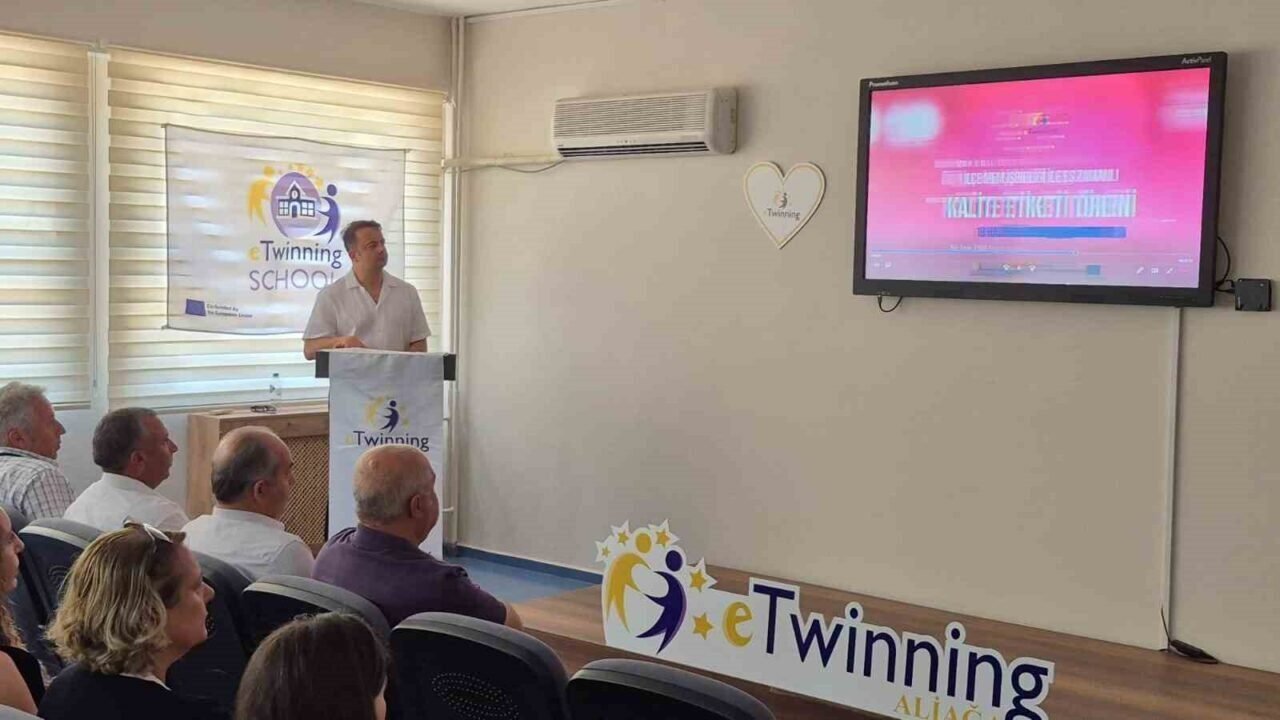 Aliağa’da eTwinning Kalite Etiketi töreni