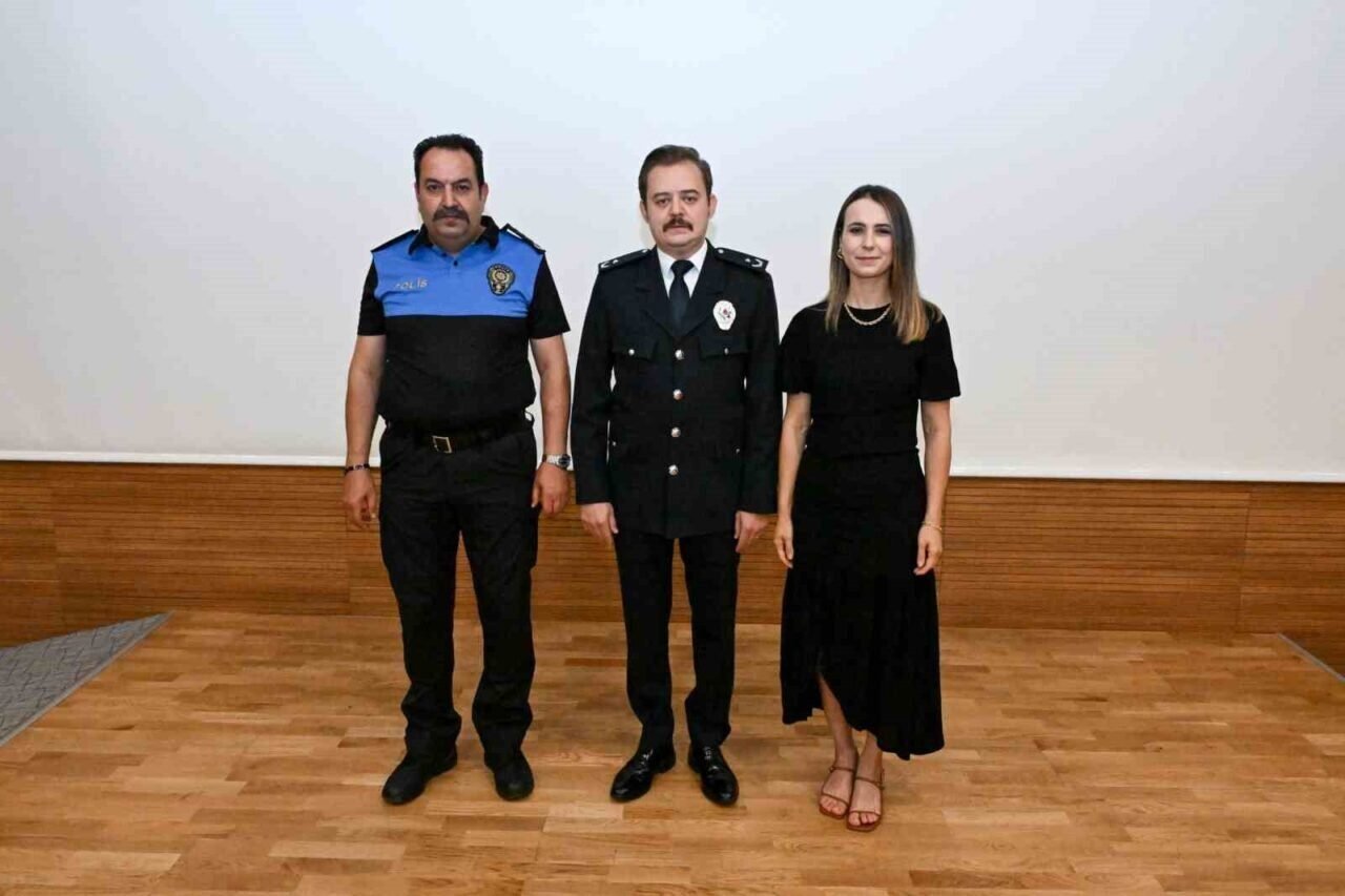 Antalya Emniyet Müdürlüğü’nde rütbe terfi töreni düzenlendi