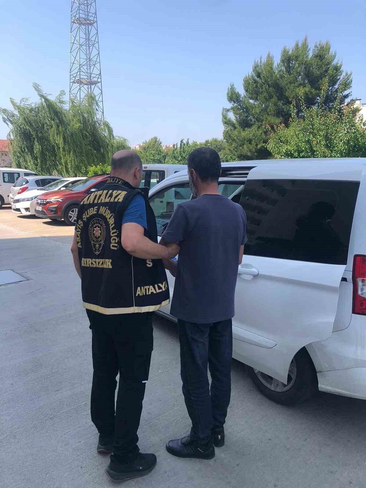 Antalya’da 1 haftadaki asayiş uygulamalarında 205 kişi tutuklandı