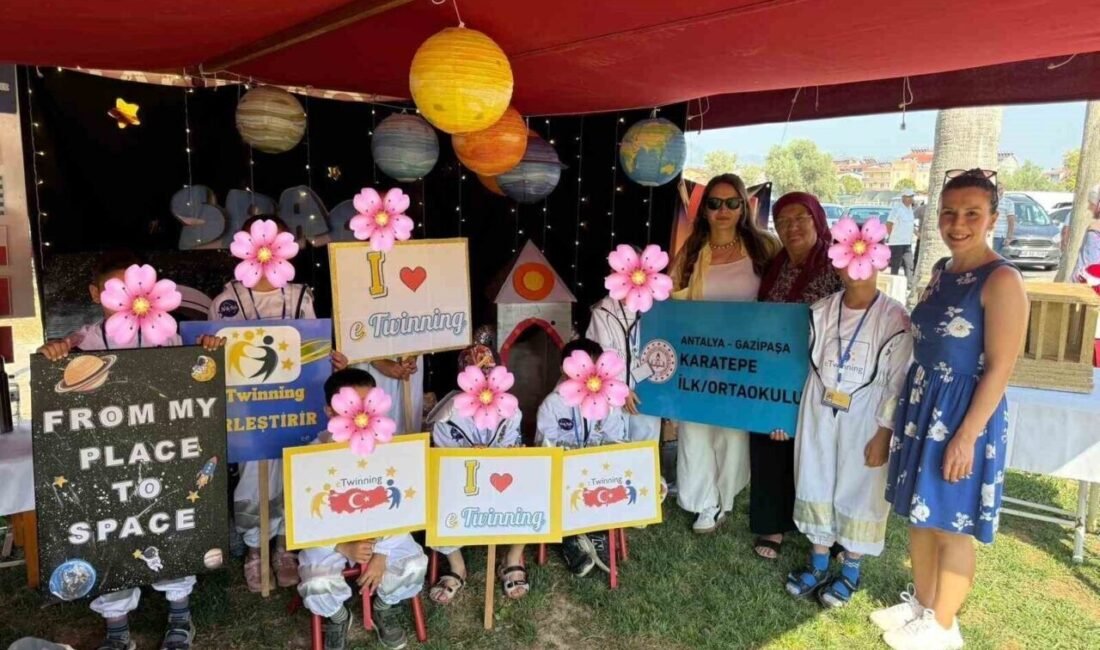 Antalya’da i eTwinning sergisinde ilkokul öğrencileri, çevre, sanat, matematik ve