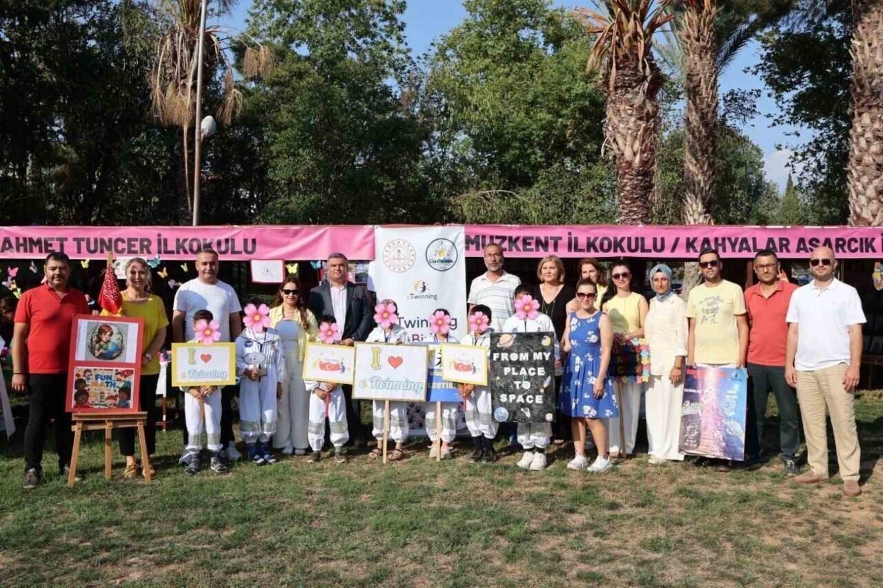 Antalya’da eTwinning sergisi yoğun ilgi gördü