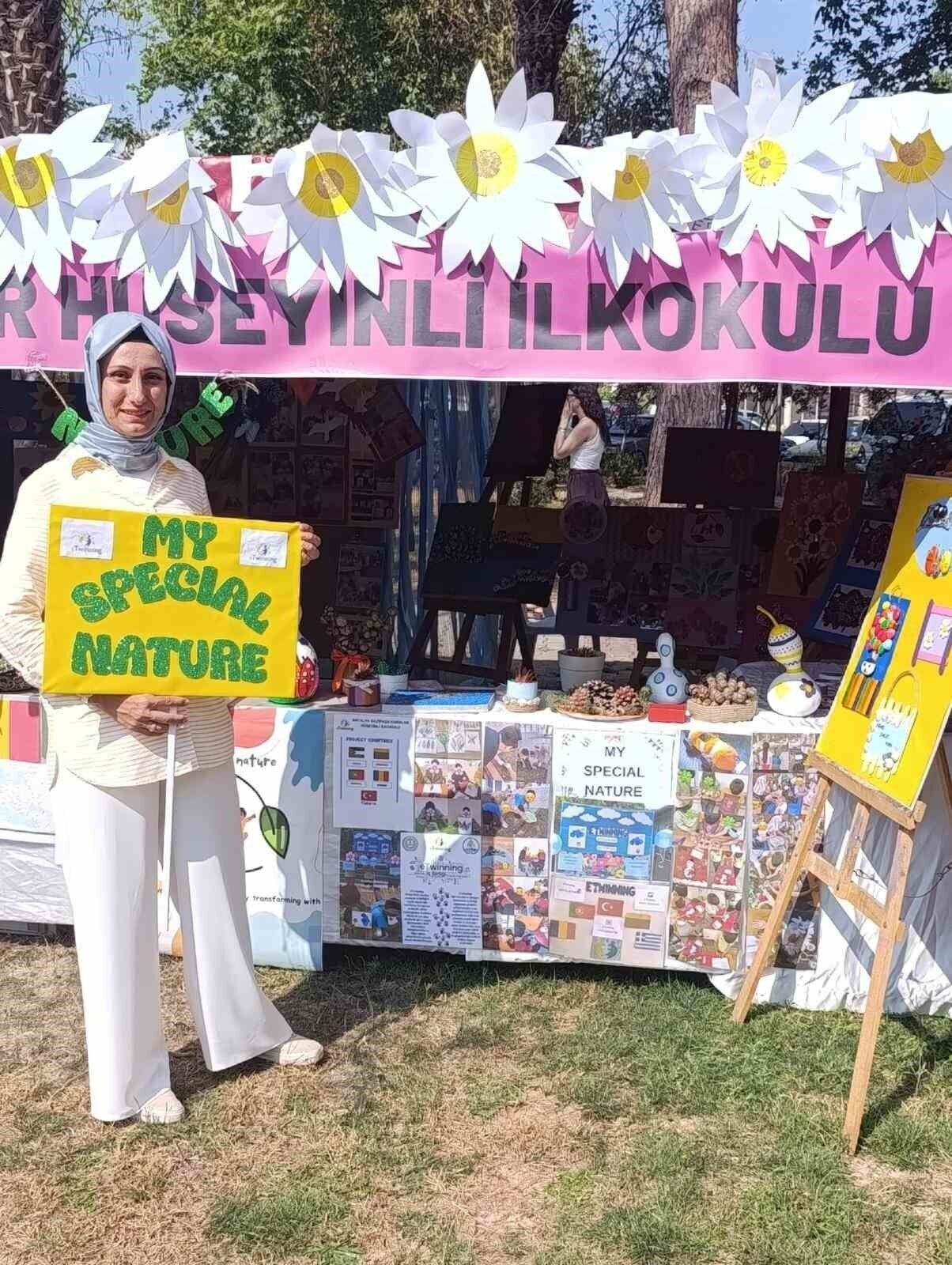 Antalya’da eTwinning sergisi yoğun ilgi gördü