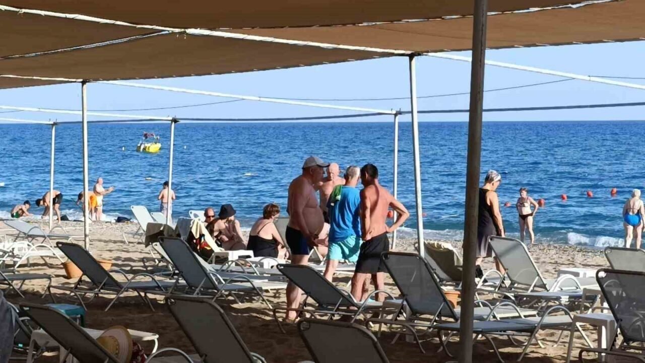 Antalya’da tatil yapan turist denizde boğuldu Antalya’da tatil yapan turist denizde boğuldu