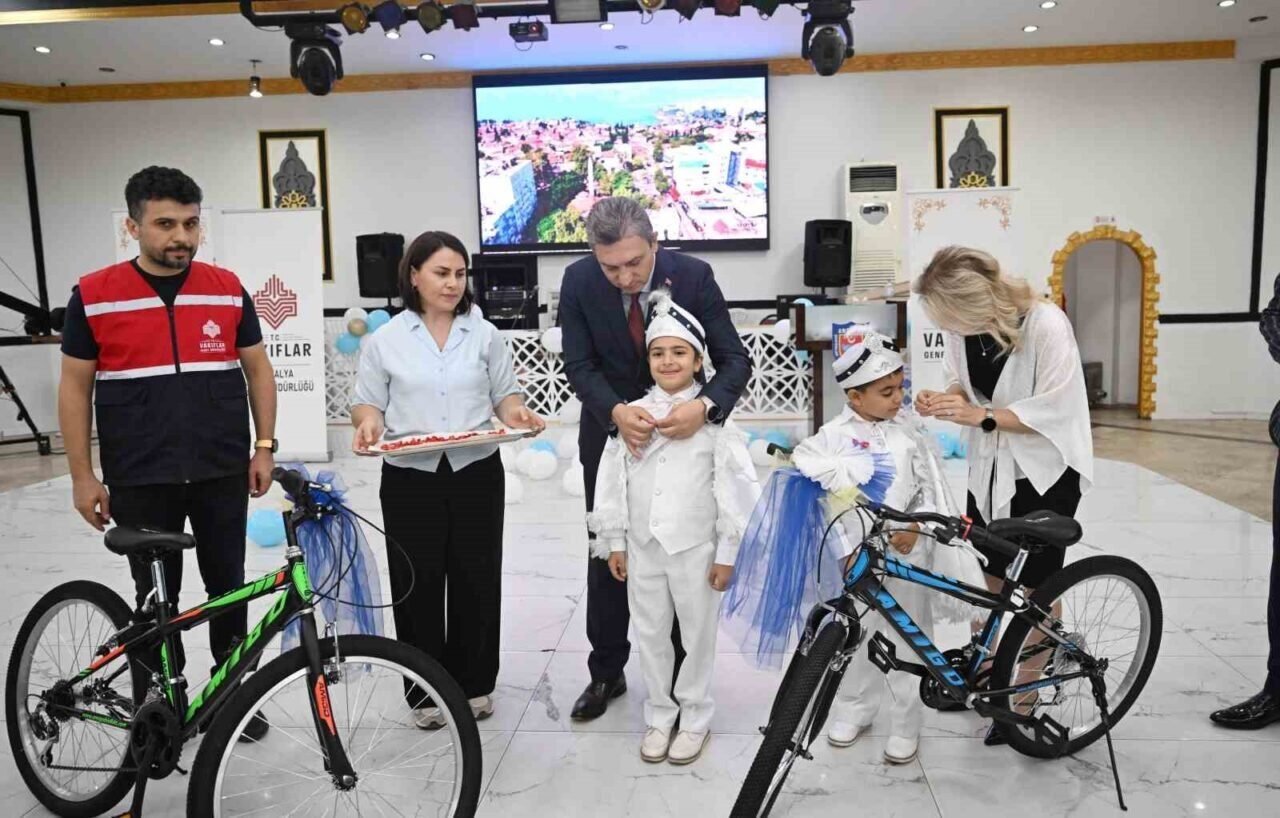 Antalya’da toplu sünnet şöleni heyecanı