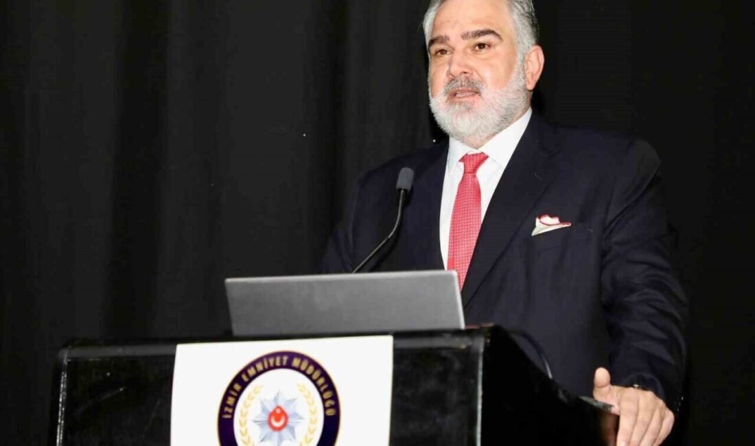 Arıkan: “Özel güvenlik görevlilerine yönelik şiddet kamu vicdanını yaralıyor” İzmir Banliyö Sistemi (İZBAN) Cumaovası İstasyonu’nda çalışan özel güvenlik görevlisi