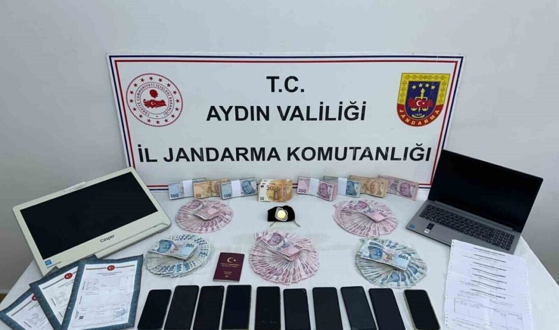 Aydın merkezli 4 ilde gerçekleştirilen dolandırıcılık operasyonunda jandarma ekipleri tarafından