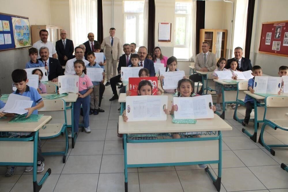 Aydın’da 188 bin öğrenci yaz tatiline girecek Aydın’da 188 bin öğrenci yaz tatiline girecek