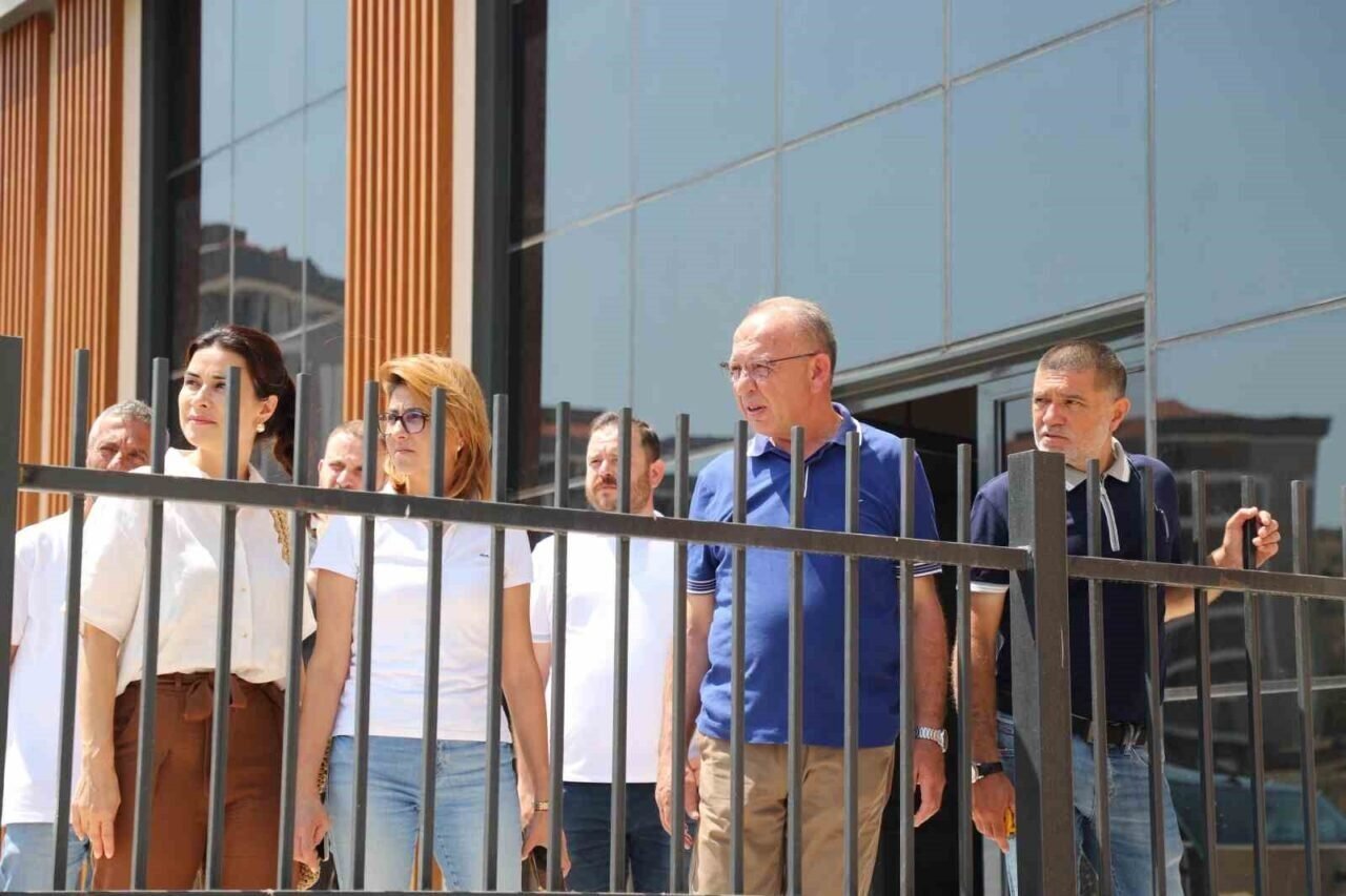Başkan Akın: "Tüm imkanımız ve gücümüzle Turgutlu için çalışıyoruz"