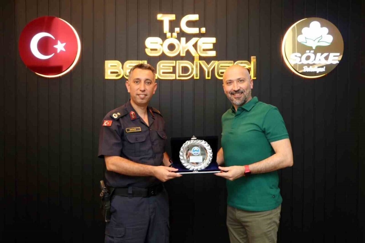 Başkan Arıkan, Jandarma Komutanı Mengi’yi ağırladı Başkan Arıkan, Jandarma Komutanı Mengi’yi ağırladı