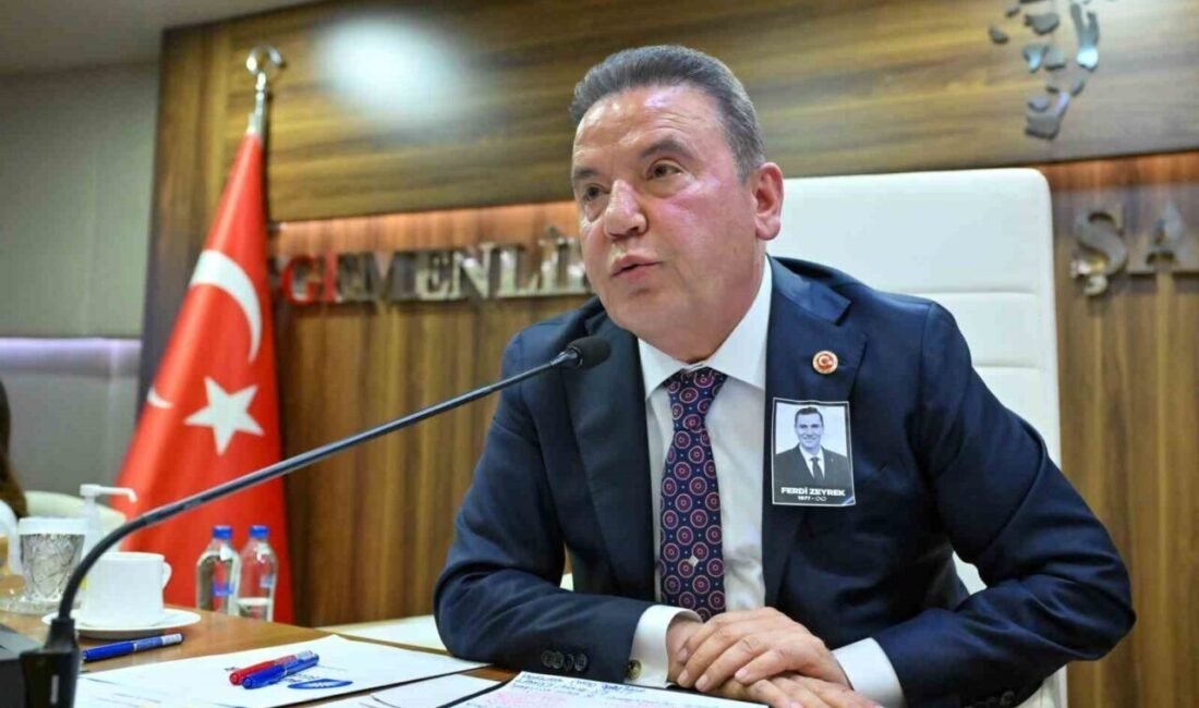 Antalya Büyükşehir Belediye Başkanı Muhittin Böcek, 4. Etap Raylı Sistem