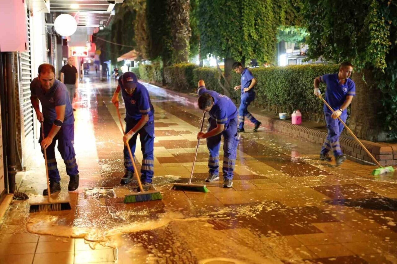 Başkan Çerçioğlu: "Pırıl pırıl bir Aydın için gece gündüz demeden çalışıyoruz"