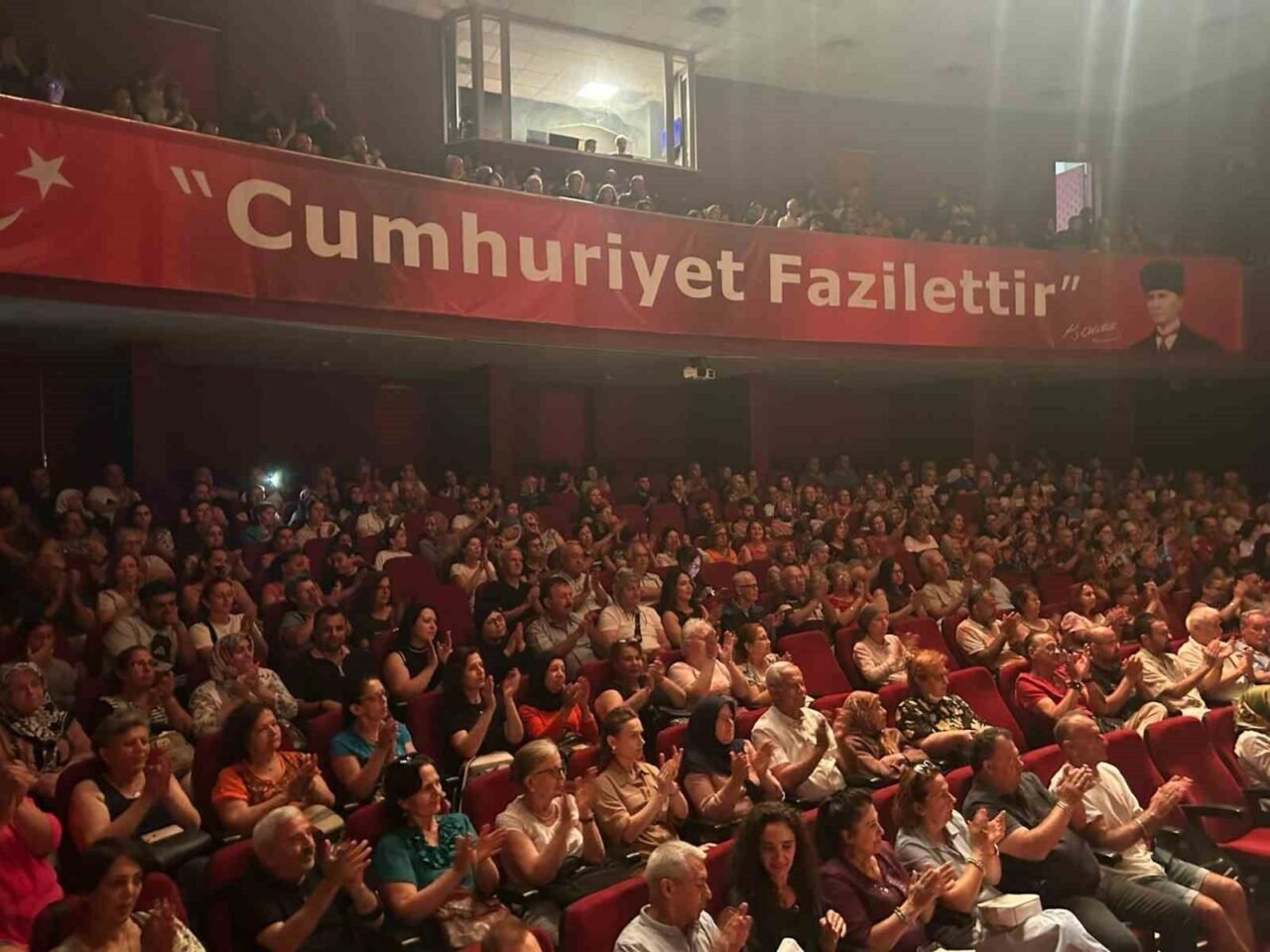 Başkan Çerçioğlu’ndan sanata destek