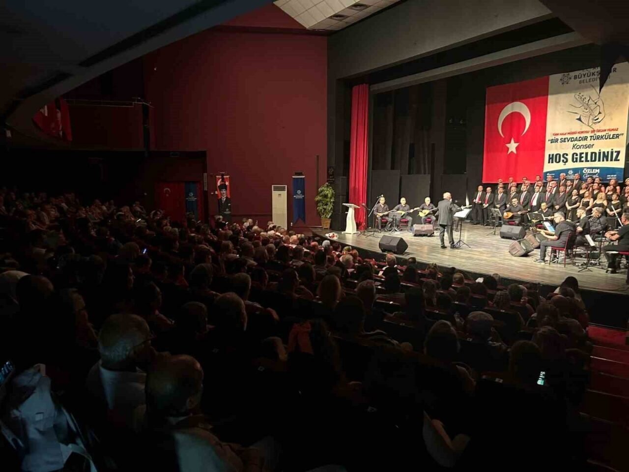 Başkan Çerçioğlu’ndan sanata destek