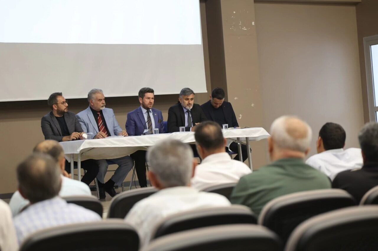 Başkan Tatık mahalle muhtarlarıyla bir araya geldi