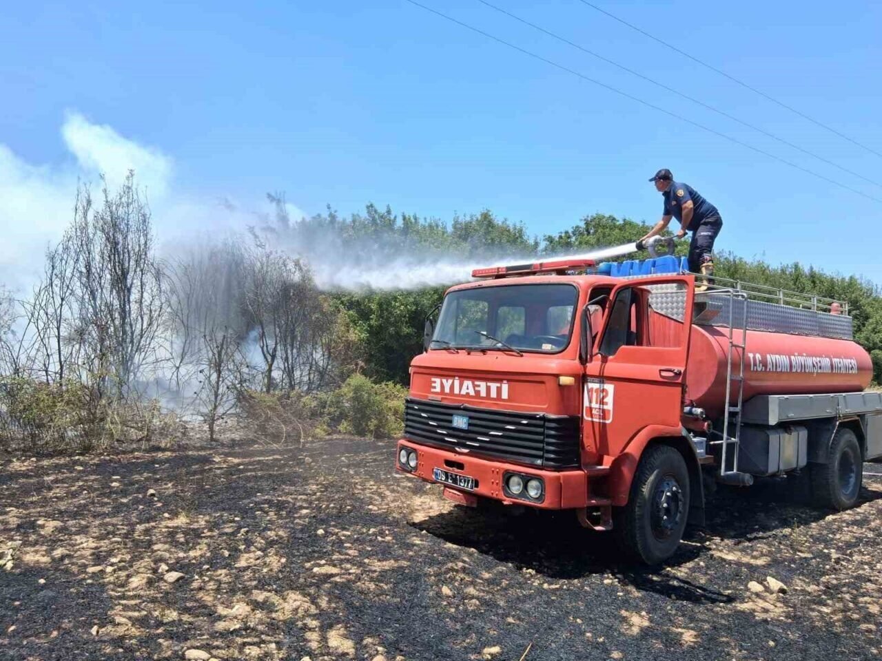 Bozdoğan’da arazi yangını