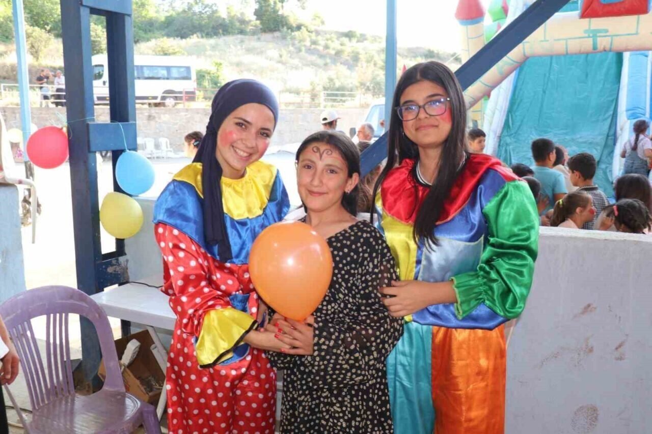 Bozdoğan’da Karne Şenliği Örtülü’den başladı