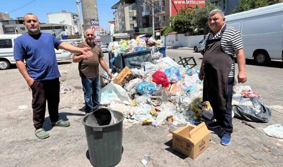 İzmir’de CHP’li Buca Belediyesi işçilerinin maaşlarını ve yan ödemelerini alamadıkları