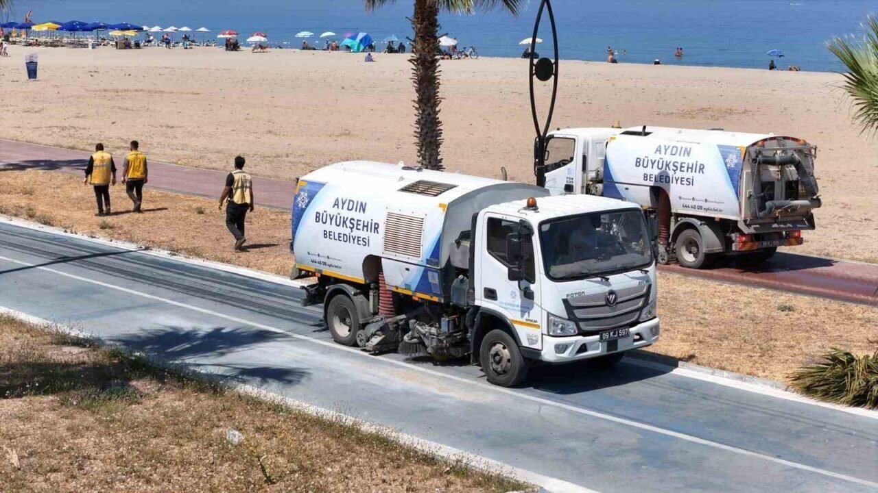 Büyükşehir Belediyesi’nden Davutlar ve Güzelçamlı’da kapsamlı çalışma