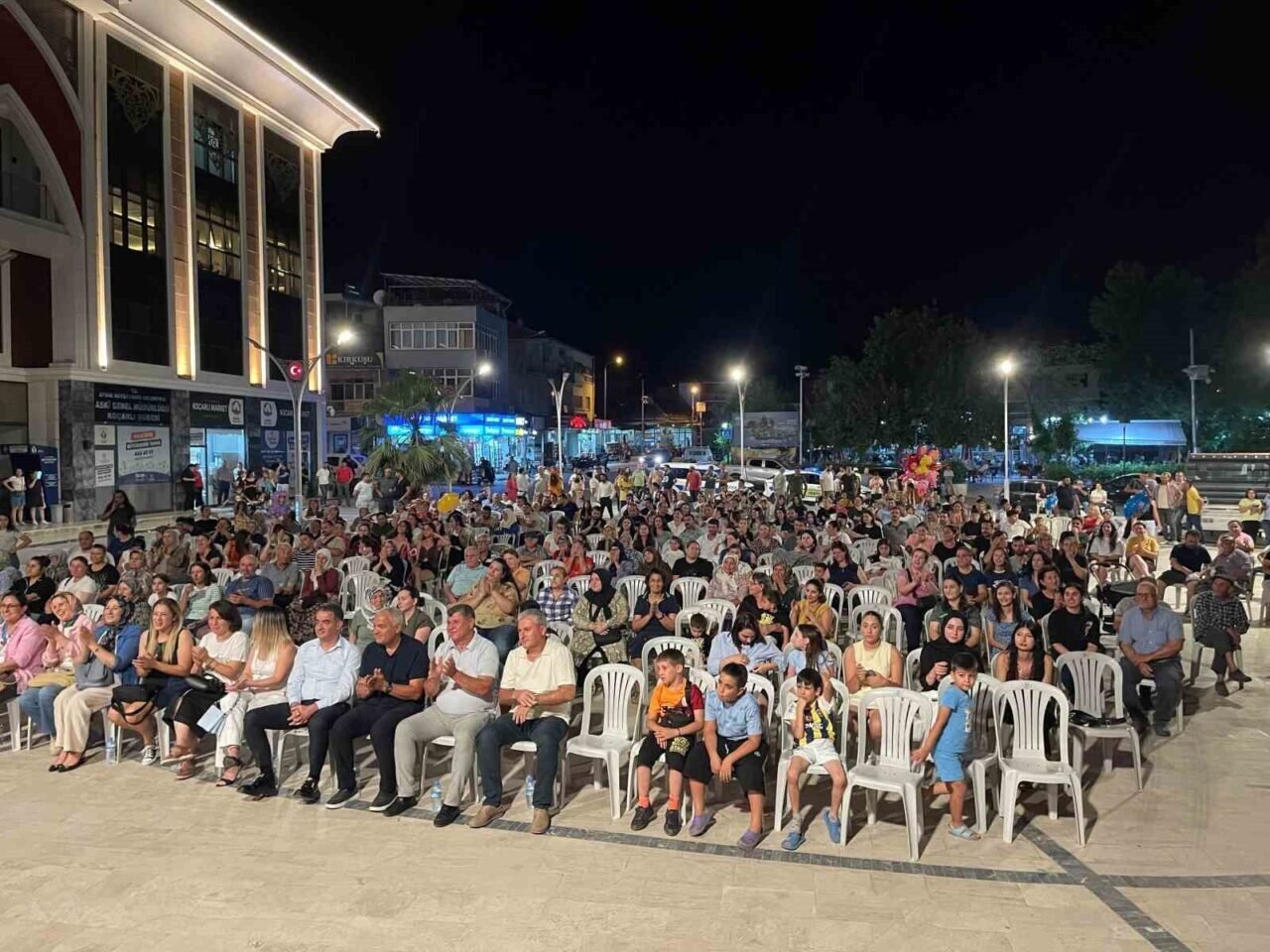 Büyükşehir’den Koçarlı’da yaz konseri