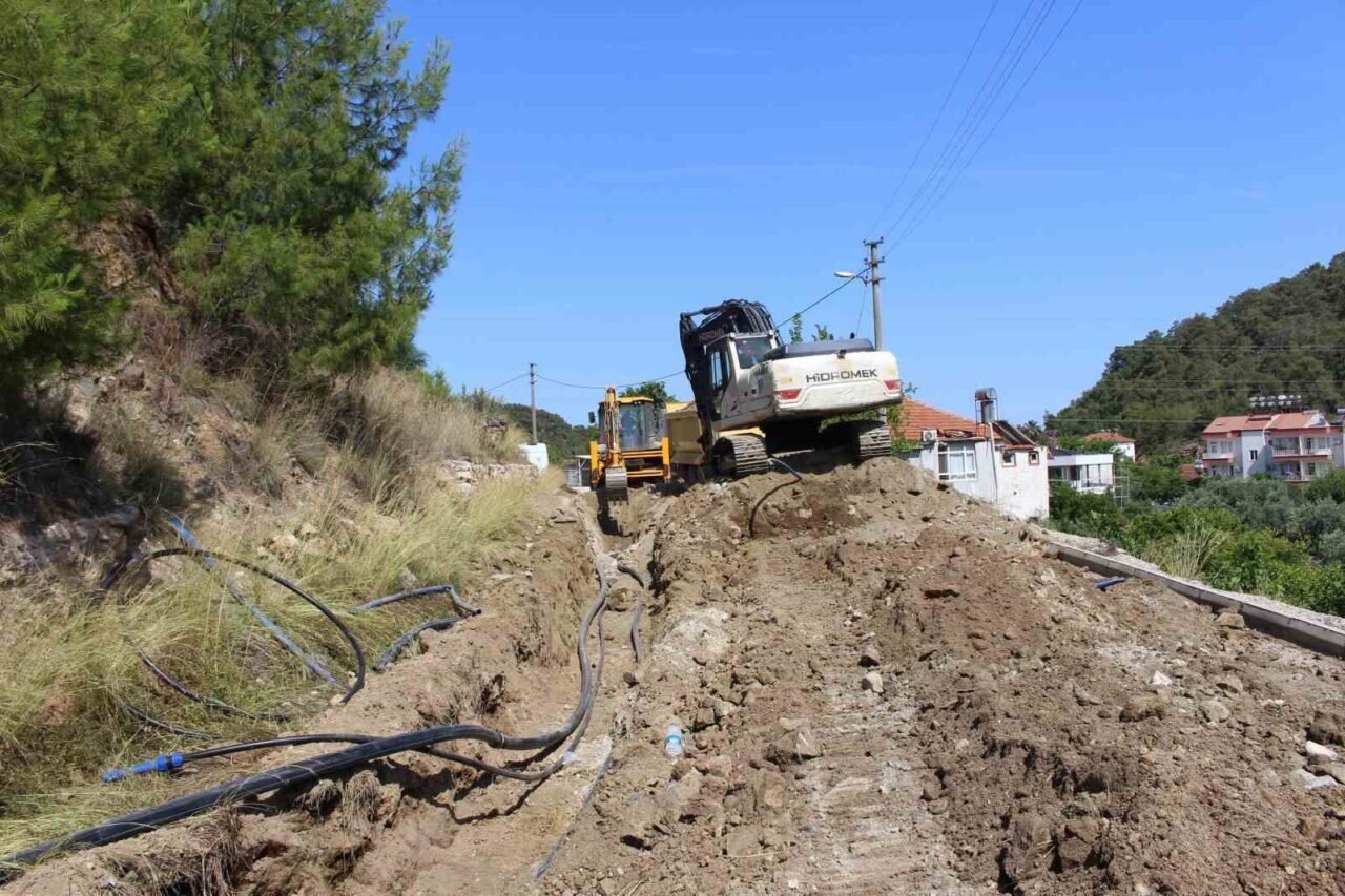 Çamyuva Mahallesi’nde içme ve sulama suyu sorununa çifte çözüm Çamyuva Mahallesi’nde içme ve sulama suyu sorununa çifte çözüm