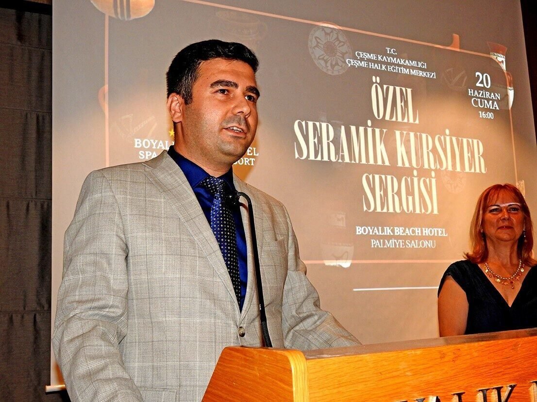 Çeşme Halk Eğitim Merkezi kursiyerleri sergi açtı