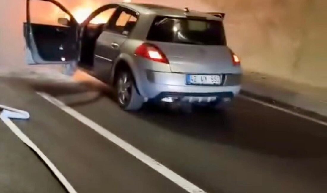 Antalya-Konya Karayolu Demirkapı Tünel içerisinde seyir halindeki otomobil alev aldı.