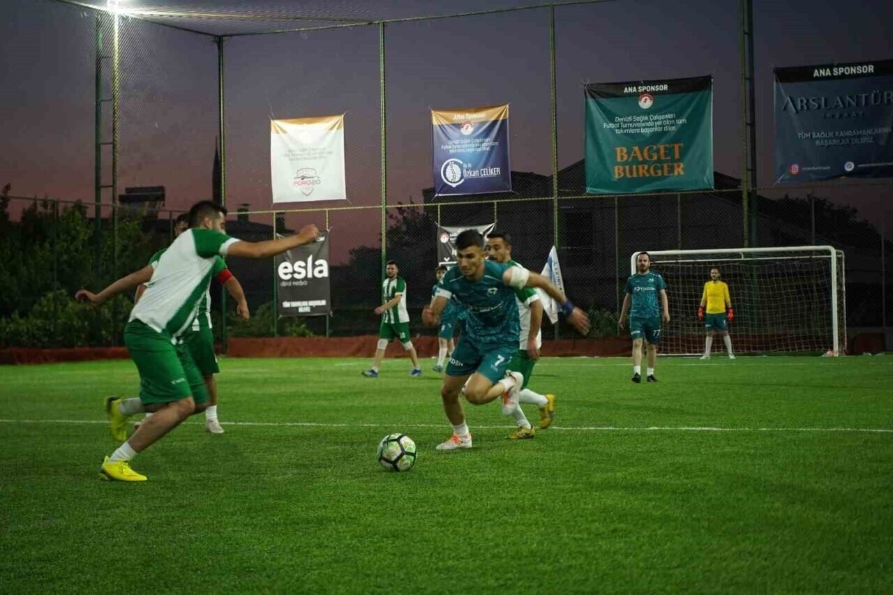 Denizli Tekden’den Sağlık Çalışanları Futbol Turnuvasına farklı başlangıç