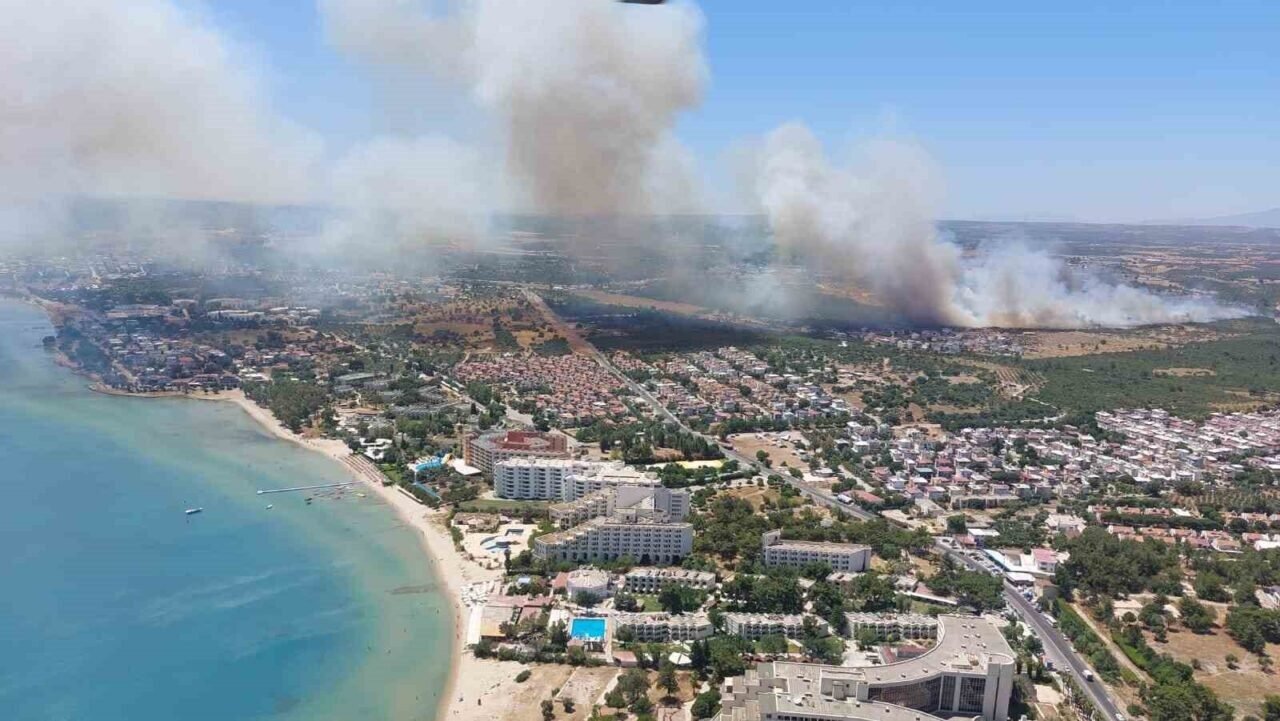 Didim’de makilik yangını