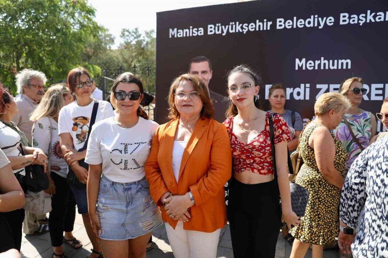 Didim’de merhum başkan Zeyrek için lokma hayrı gerçekleştirildi