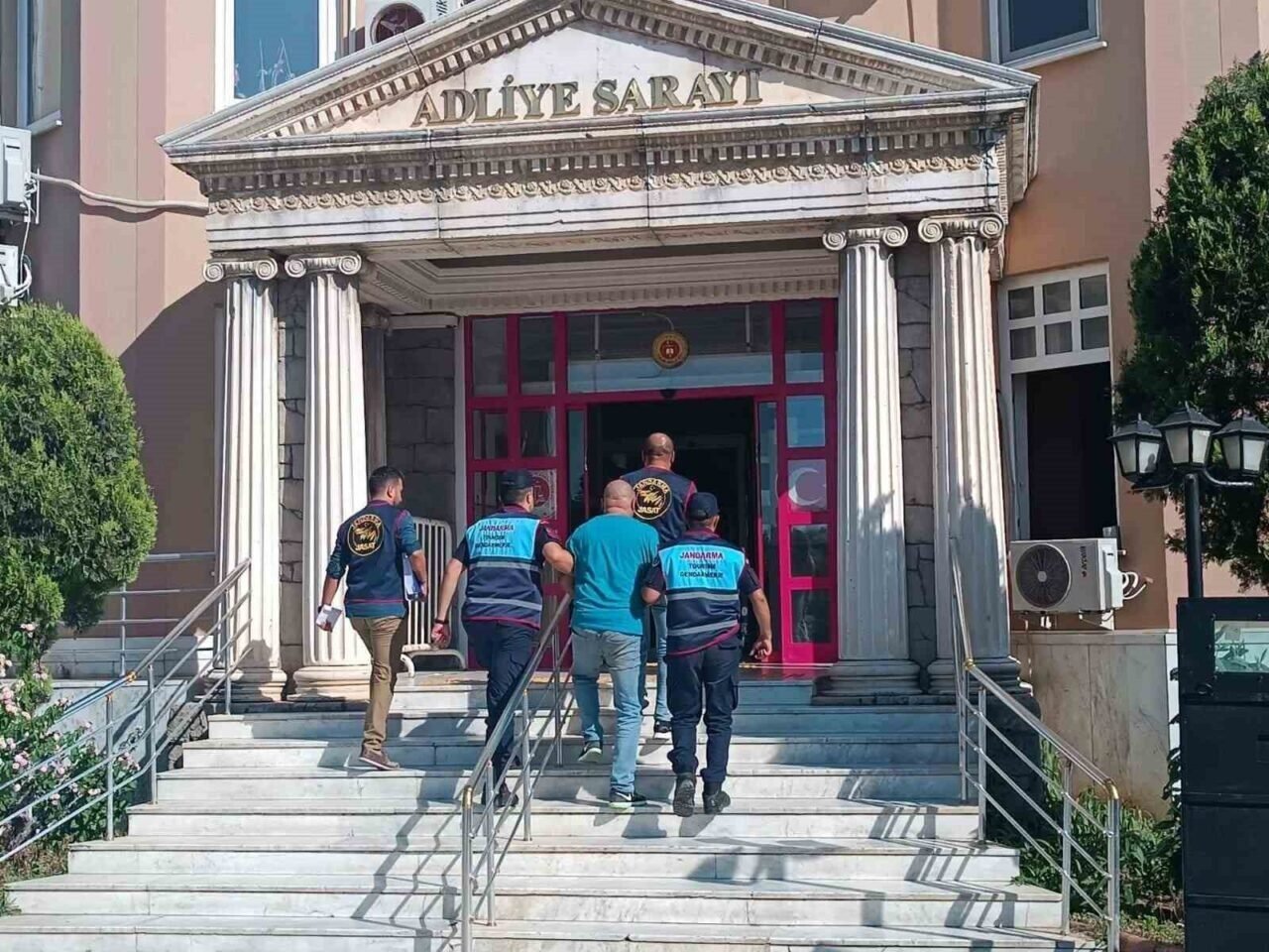 Didim’de rüşvet operasyonu Didim’de rüşvet operasyonu