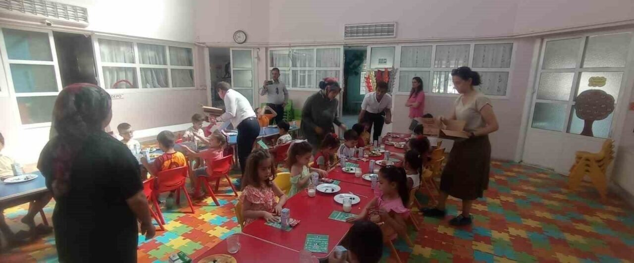 Dünya Süt Gününde öğrencilere süt dağıtıldı