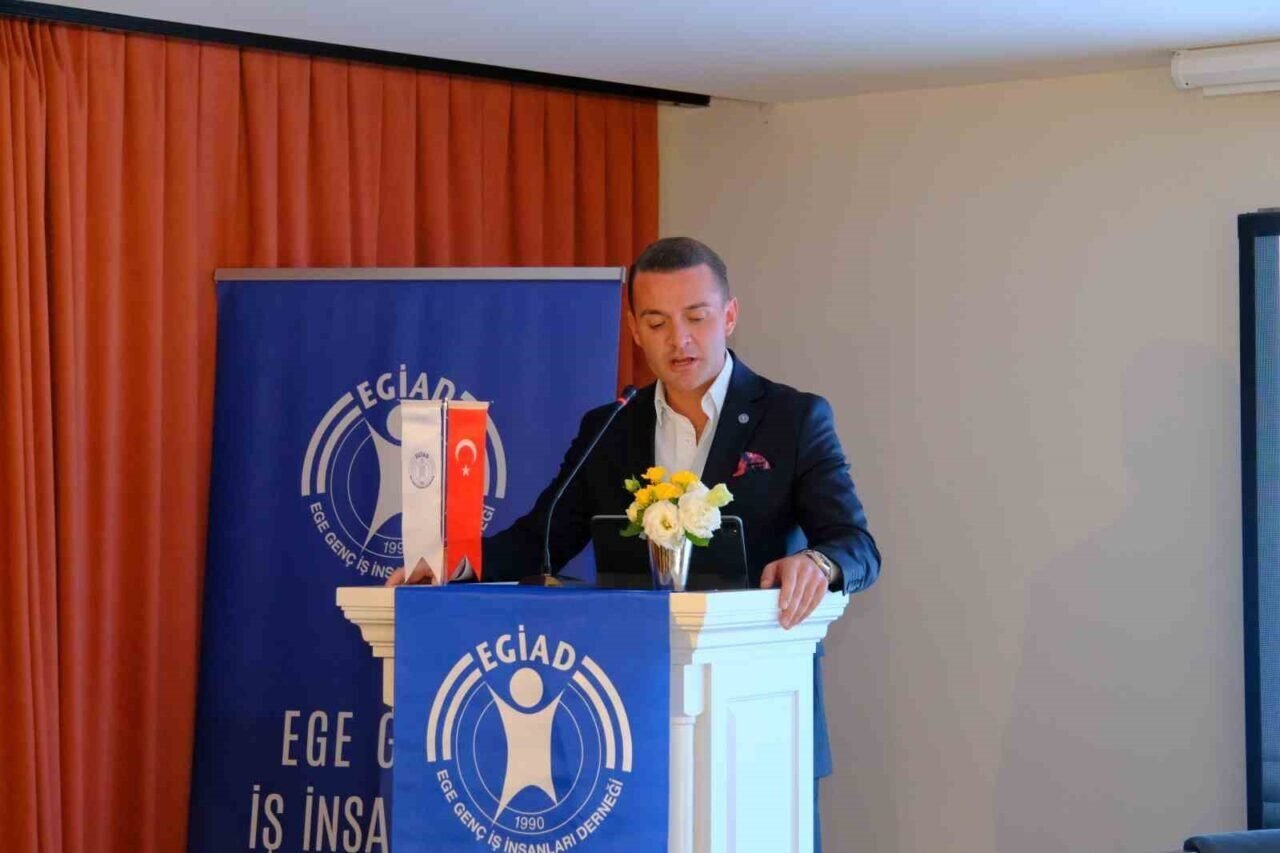 EGİAD’lı sanayicilerden geleneksel buluşma EGİAD’lı sanayicilerden geleneksel buluşma