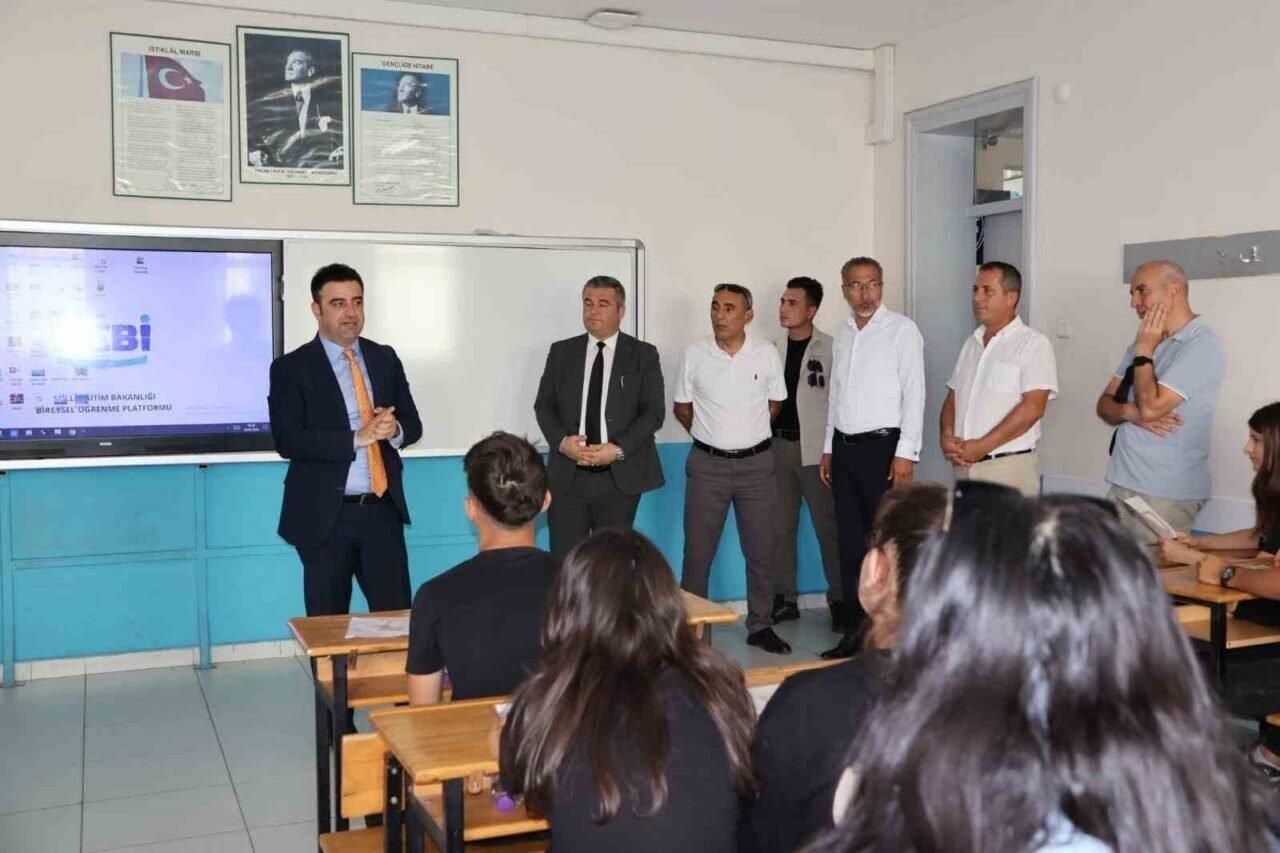 Gazipaşa’da 9 bin 239 öğrenci karne aldı