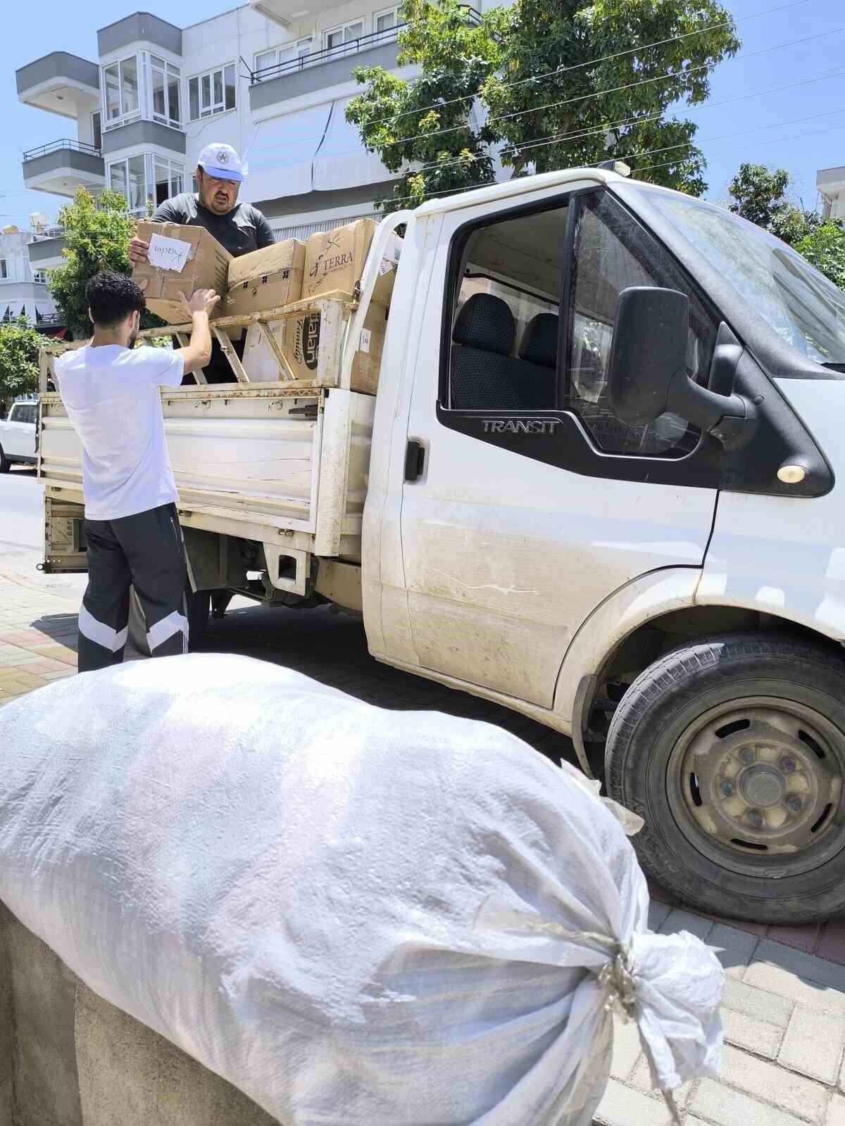 Gazipaşa’dan 31’inci yardım tırı dualarla yola çıktı