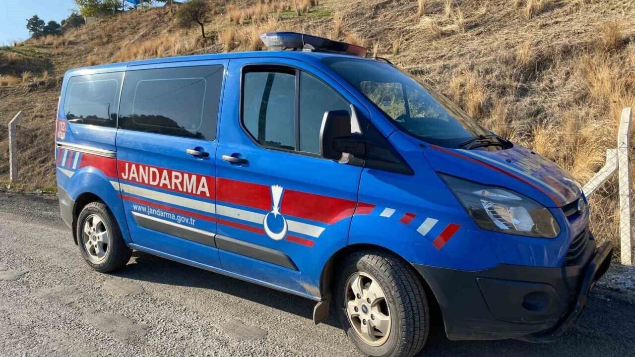Genç kız hayvan damında ölü bulundu Genç kız hayvan damında ölü bulundu