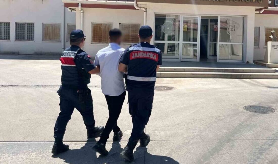 Hakkında 7 yıl hapis cezası bulunan JASAT’a takıldı Aydın’ın Kuşadası ilçesinde hakkında kesinleşmiş 7 yıl 6 ay hapis